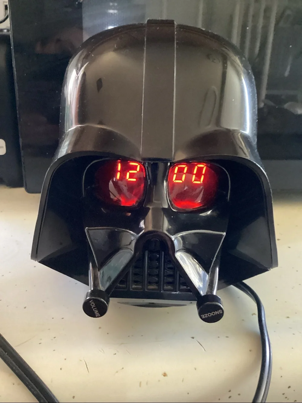 Dart vader alarm clock